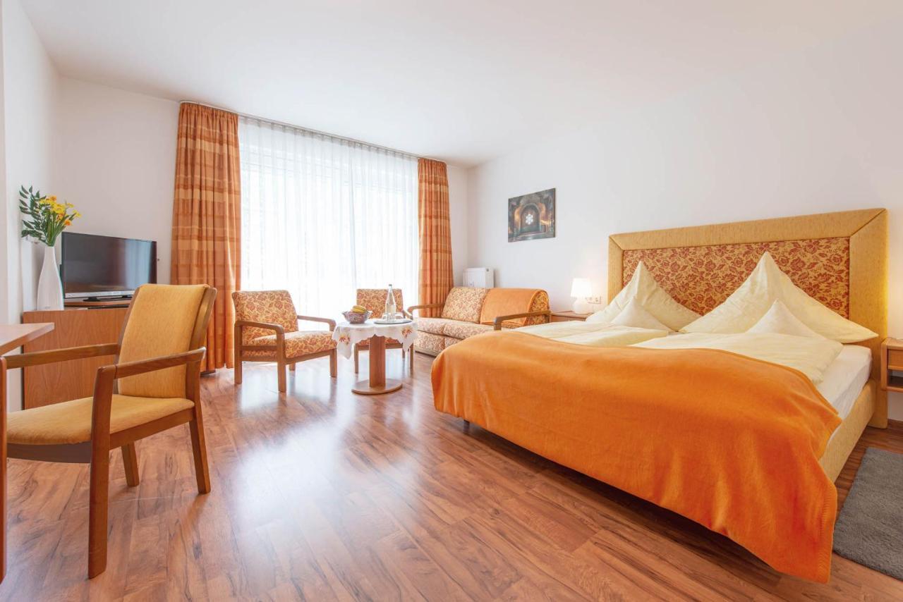 Hotel Garni Lichtquelle Bad Füssing Екстериор снимка