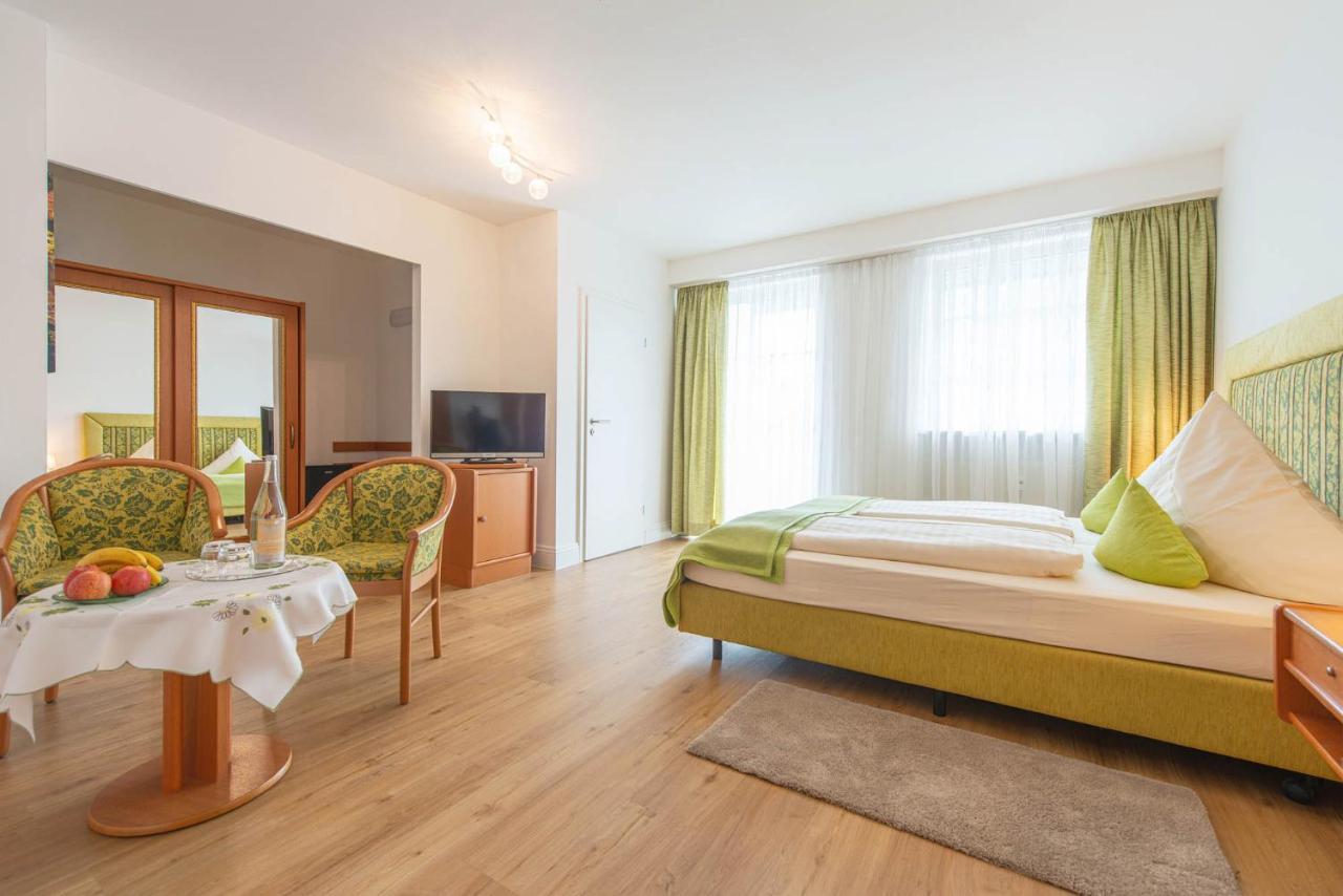 Hotel Garni Lichtquelle Bad Füssing Екстериор снимка
